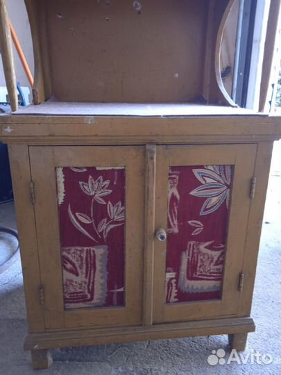 Винтажная тумба деревянная