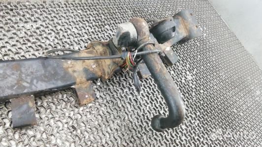 Фаркоп (прицепное устройство) mercedes benz M-clas