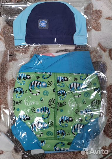 Комплект для купания малыша в бассеине и море