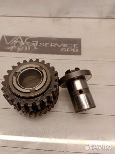 Промежуточная шестерня с валом VW VAG 1.8/2.0