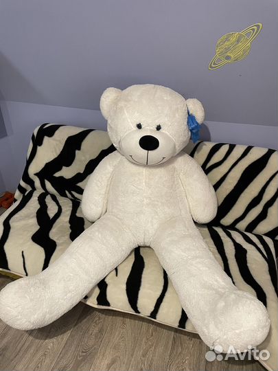 Плюшевый медведь