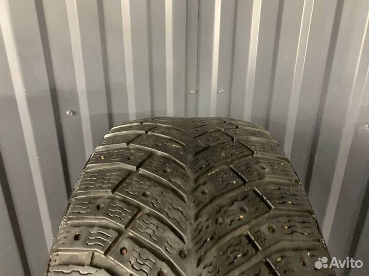 Michelin X-Ice North 4 225/45 R17 94T