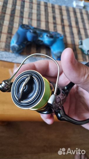 Shimano twin power c2000SHG