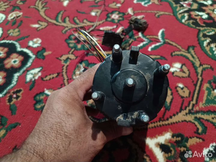 Трамблер на opel vektra a