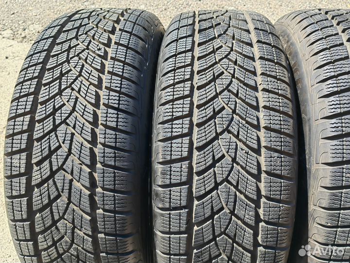 Колёса зима 215/60R17 Hyundai Creta оригинал