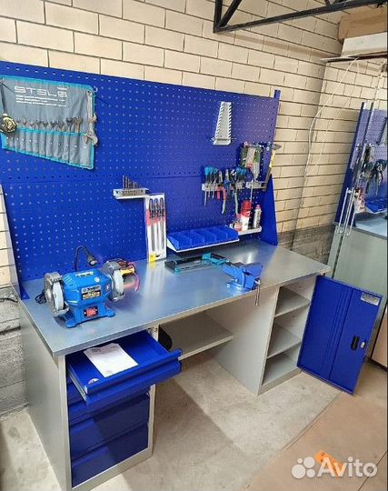 Верстак слесарный