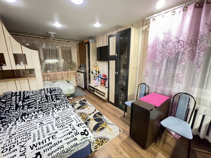 Комната 20 м² в 3-к., 2/5 эт.