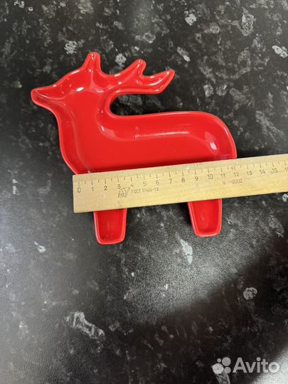 Блюдо из керамики новогоднее