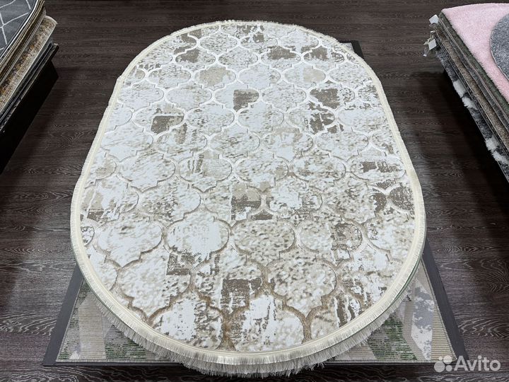 Ковер 1.6х2.3м