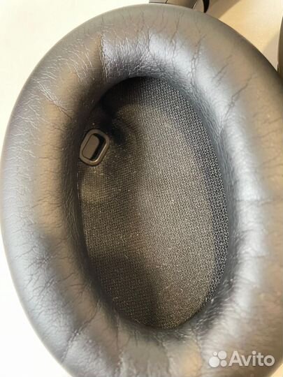 Наушники Sony WH-1000XM4