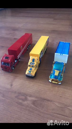 Машинки Hot Wheels