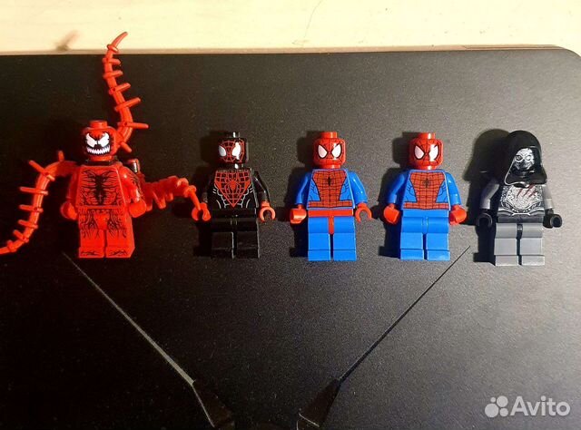 Lego боксы для minifigures