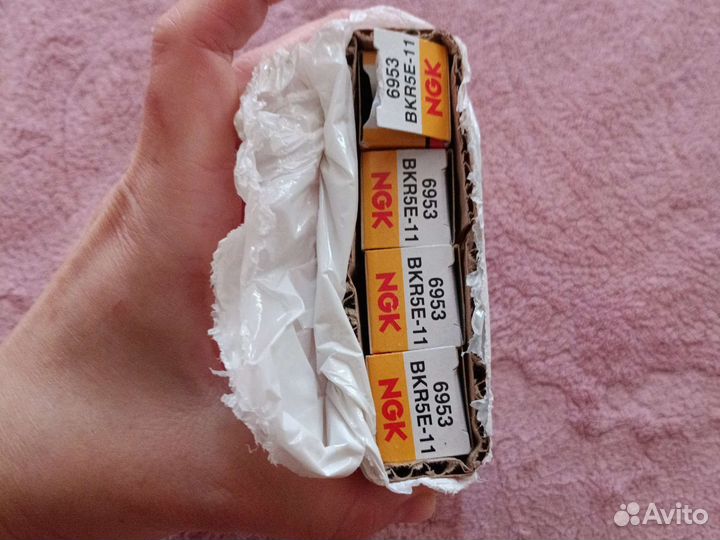 Свечи зажигания 4шт