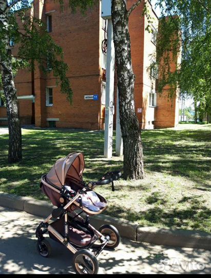 Детская коляска 3 в 1