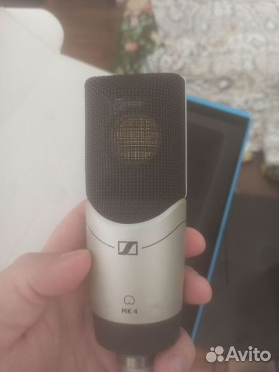 Микрофон студийный