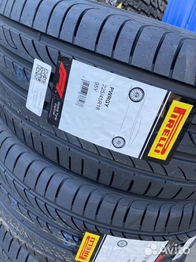 Pirelli Powergy 225/45 R18 95Y