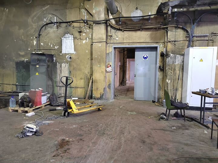 Все коммуникации 1этаж, 244 м²