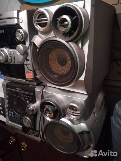 Музыкальный центр