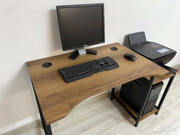 Стол офисный