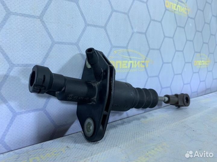 Главный цилиндр сцепления Opel Vectra B Z18XEL