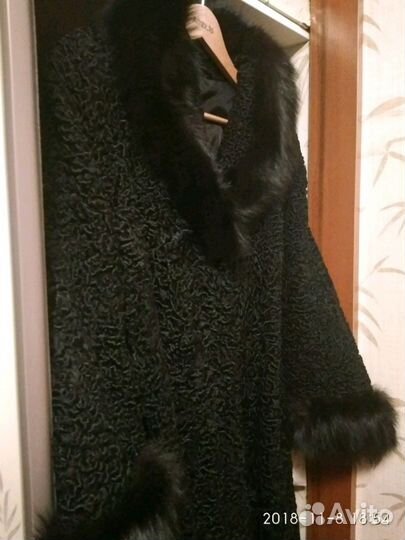 Новая шубка + шапка(бонус)