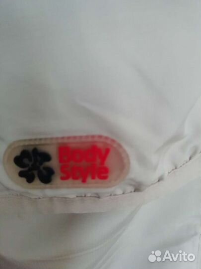 Спортивный костюм женский