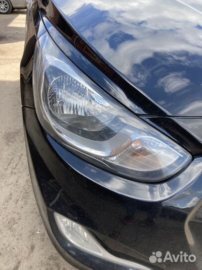 Фары на hyundai solaris 1 бу