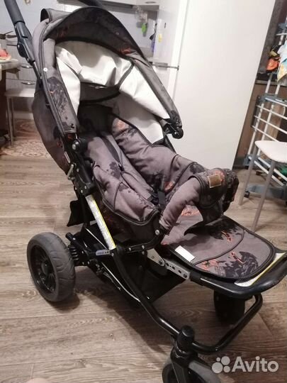 Прогулочная коляска Emmaljunga Scooter S