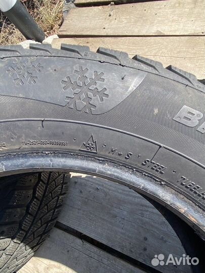 Viatti Brina Nordico V-522 205/60 R16 92T