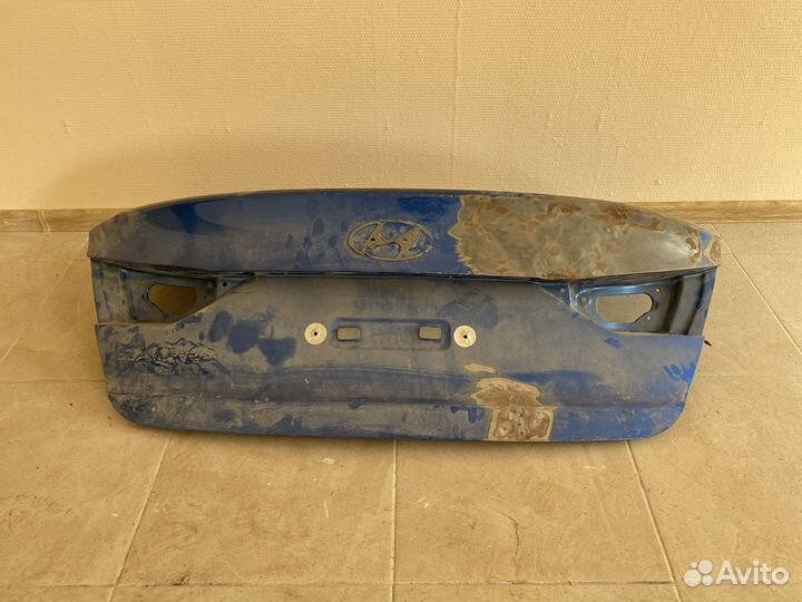 Крышка багажника на hyundai elantra 6