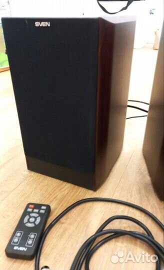 Колонки активные Sven stream r