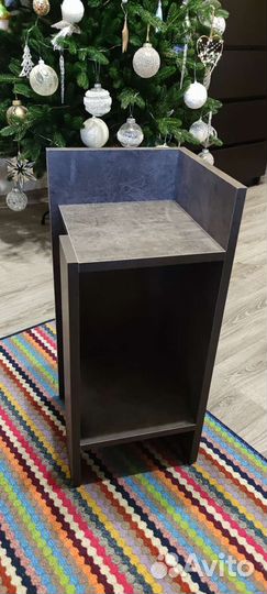Тумба прикроватная новая