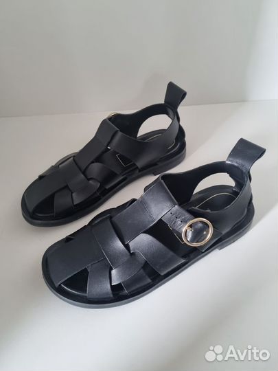 Сандалии кожаные Zara 39