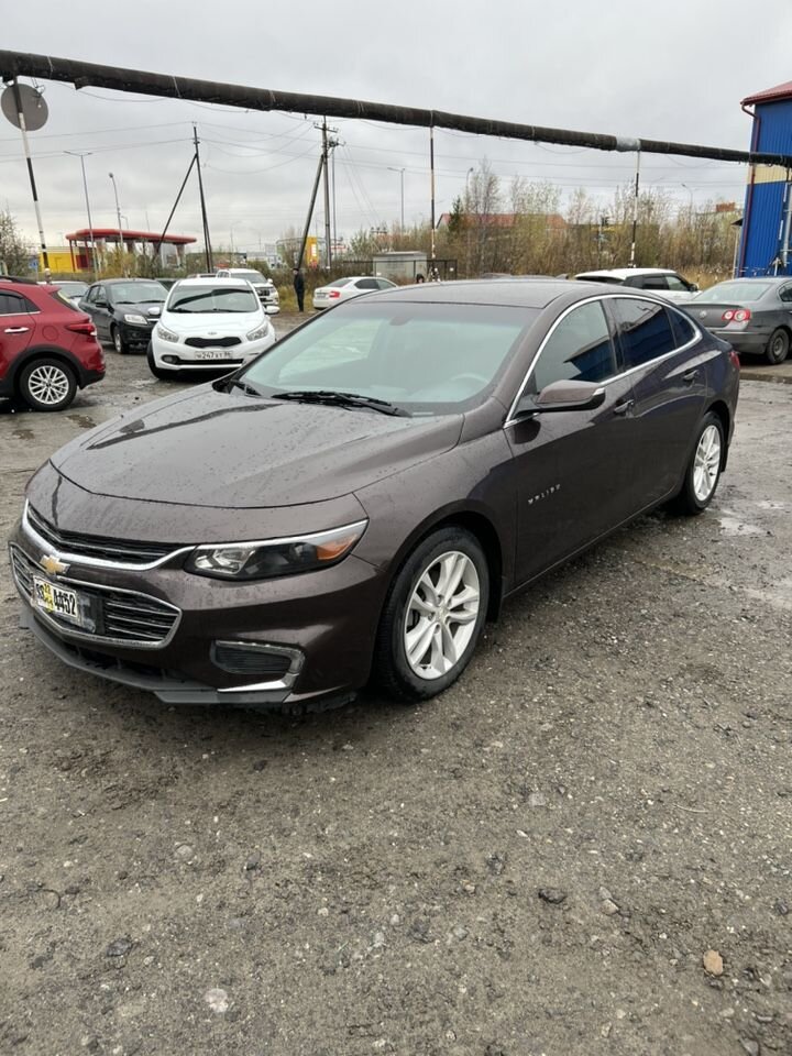 Chevrolet Malibu: фото владельца