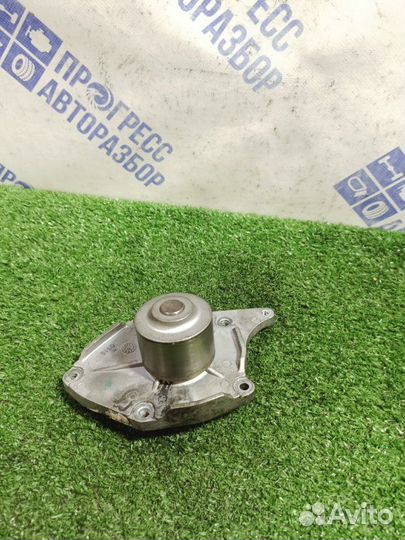 Помпа Renault Grand Scenic 3 минивэн 1.5 K9K832