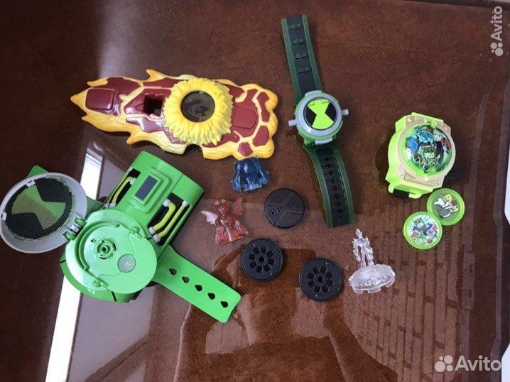 Бен тен Ben ten фигурки в ассортименте и часы