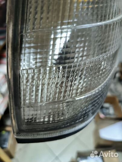 Depo Указатель поворота левый бел. 440-1608L-UE-C