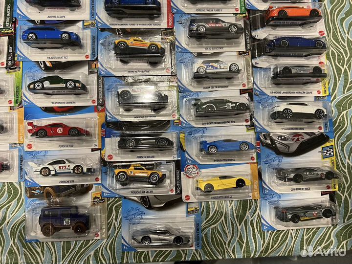 Hot wheels модель. Европа. Порше, Мерседес, бмв