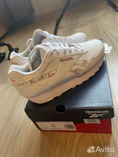 Кроссовки женские Reebok Новые оригинал 39