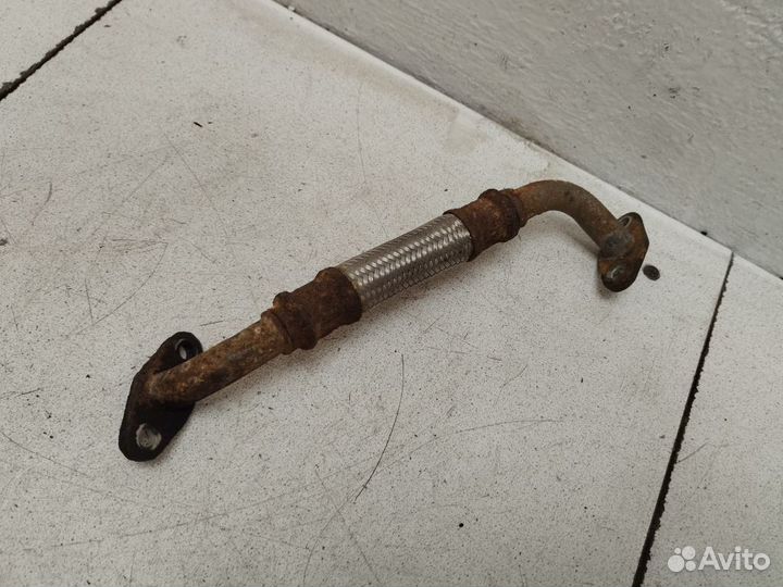 Трубка турбины Мерседес