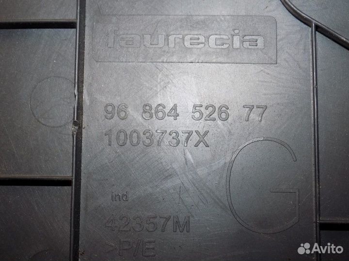 Накладка (кузов внутри) 508 2010