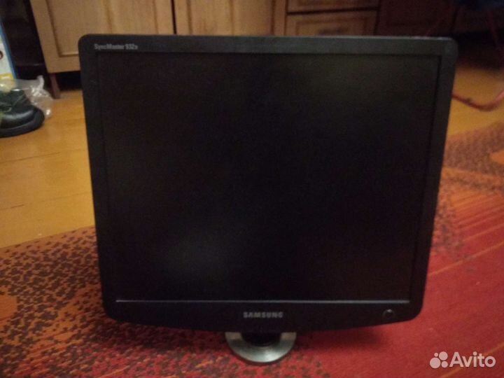 Монитор от samsung SyncMaster 932B