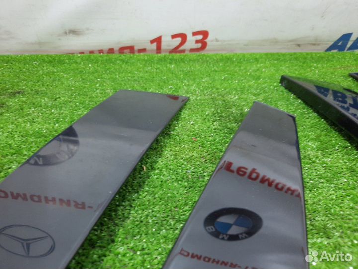 Накладка двери Mercedes E320 W211 642.920 2008