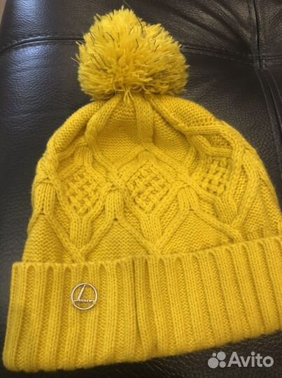 Шапка спортивная