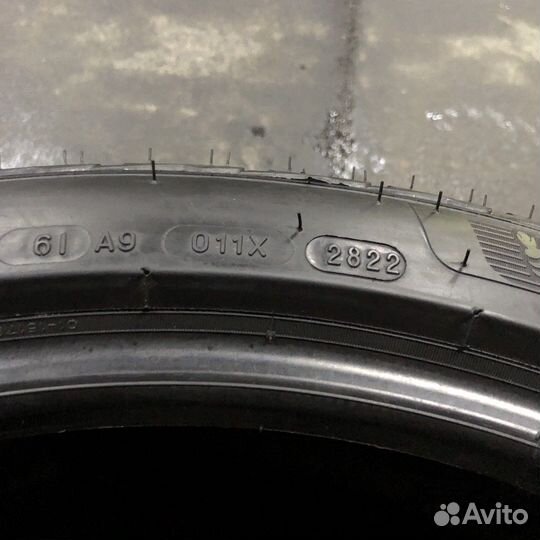 Michelin Pilot Alpin 5 265/35 R21 и 305/30 R21 104V