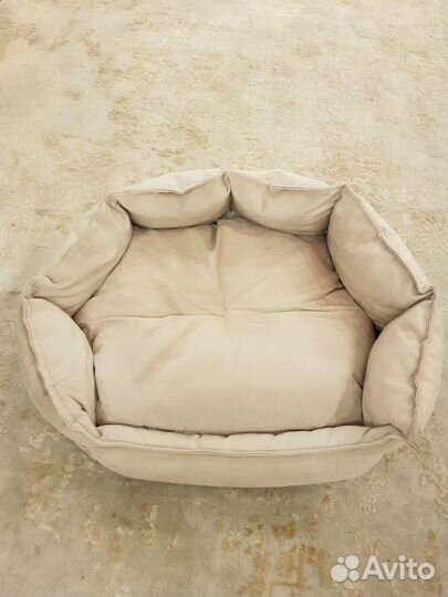 Лежанка для собак и кошек