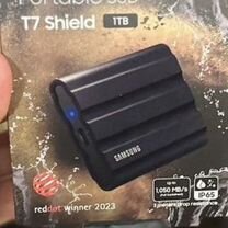 Новые Samsung T7 Shield 1000 Гб (Black)