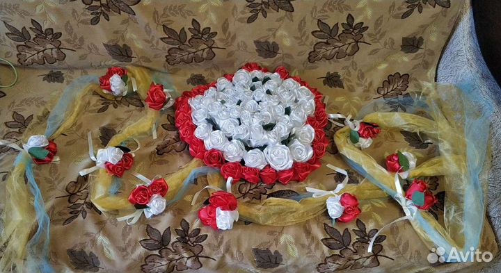 Украшения на машину