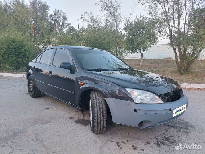 Ford Mondeo 1.8 МТ, 2003, 385 000 км