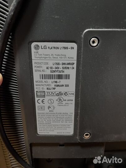 Монитор LG flatron l1750s